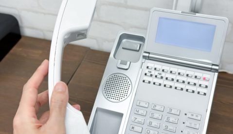 ビジネスフォンの価格相場は？内訳や費用を抑える方法を解説